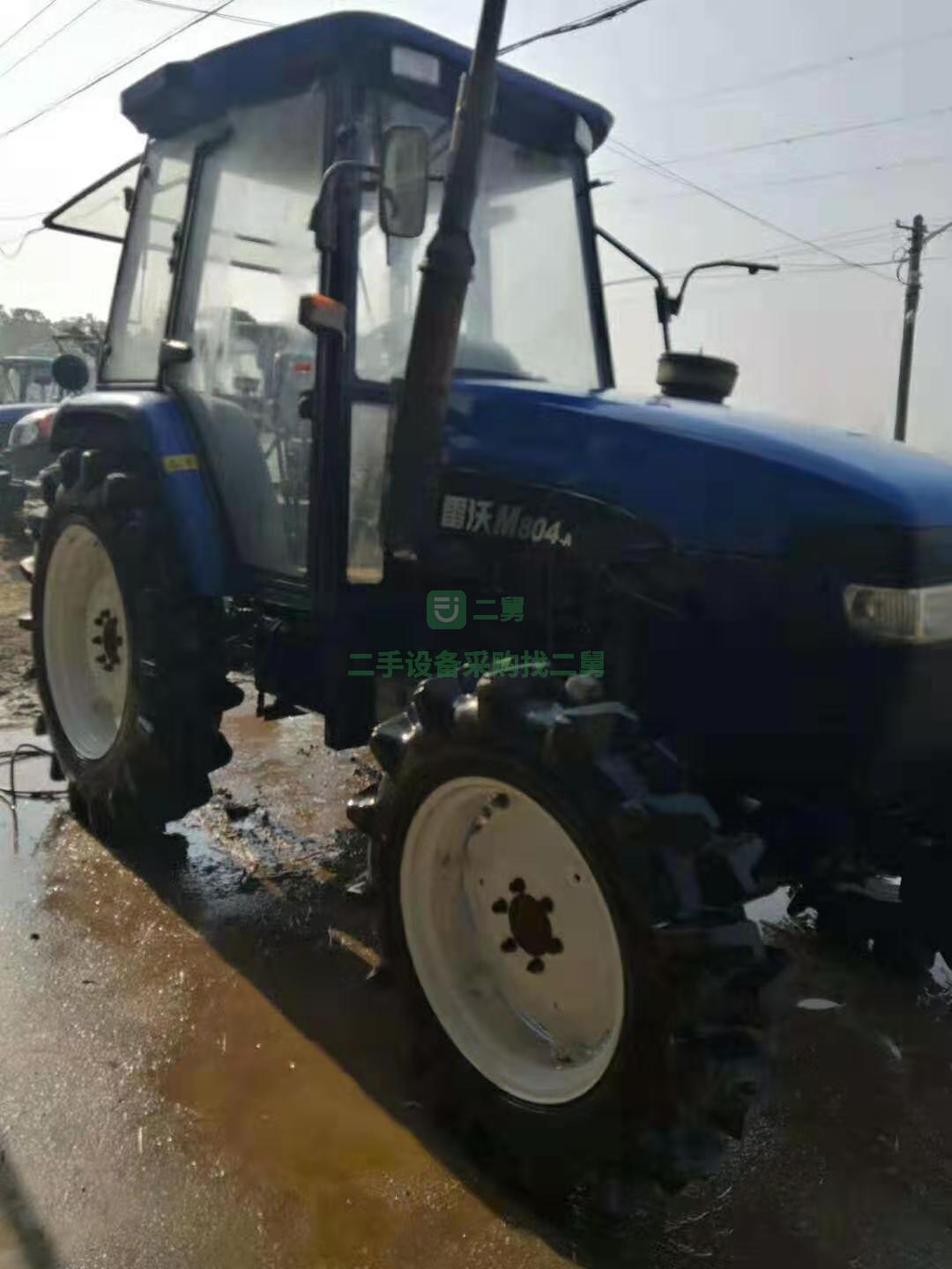出售一臺(tái)雷沃M804型號(hào)拖拉機(jī)