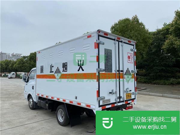 廣東出售二手東風途逸小卡單排2600軸距廢機油運輸車