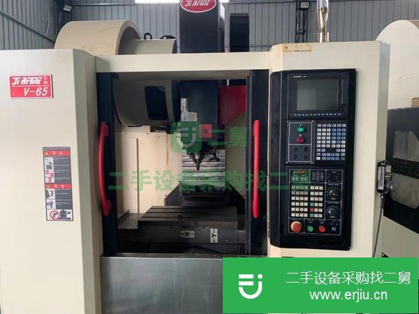 廣東出售二手喬鋒V65三線軌加工中心,三菱系統,滾柱導軌 三軸靜音