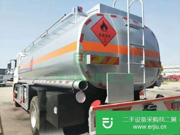 福建出售二手東風8噸工地專用油罐車