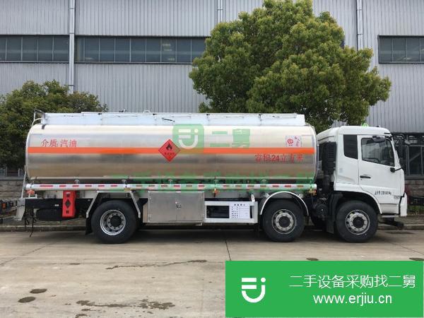 新疆出售二手前四后四鋁合金油罐車