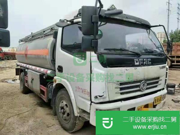 河南出售二手8噸油罐車包上戶手續(xù)齊全