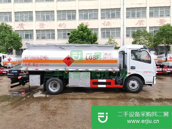 河北出售二手8噸油罐車剛上好戶可分期