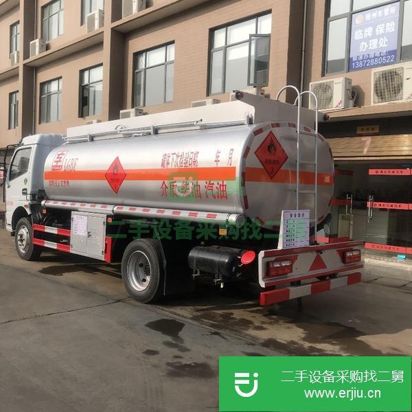 山東出售二手東風8噸油罐車朝柴170馬力國六發動機
