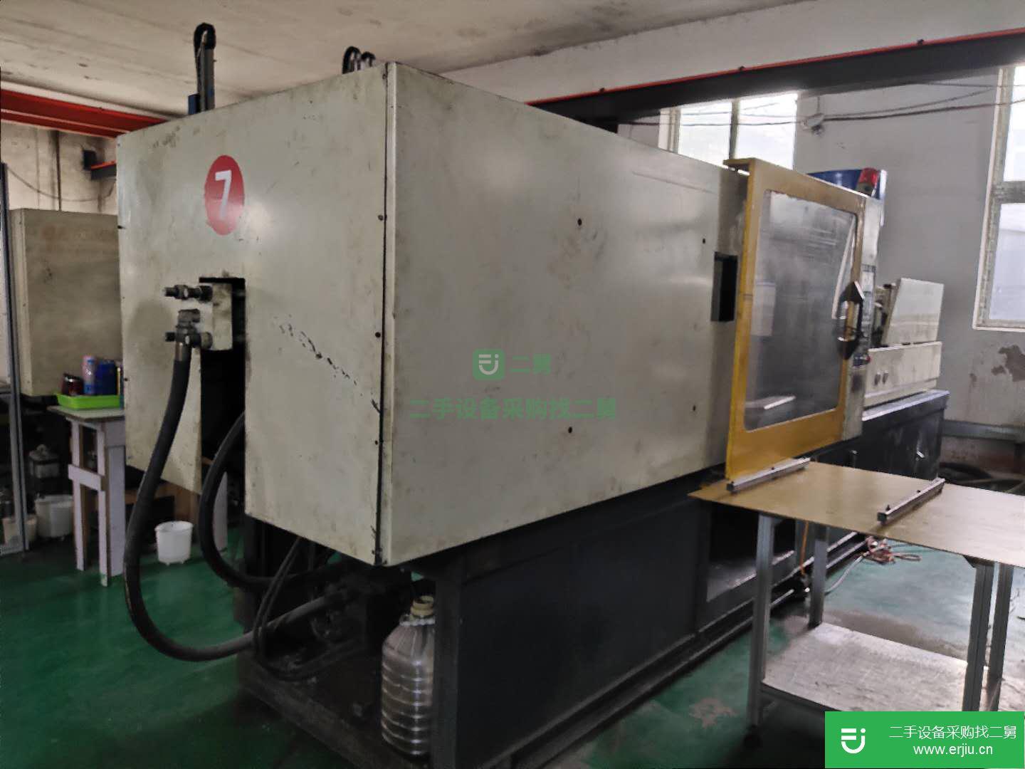 遼寧出售二手250T臥式注塑機