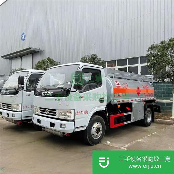 廣東出售二手5噸油罐車玉柴115馬力7.00鋼絲胎5檔變速箱