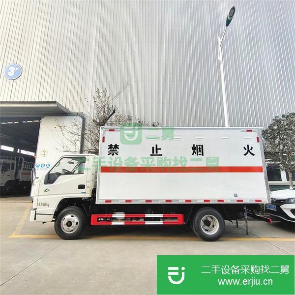 廣東出售二手甲醇運輸車國六排放江鈴116馬力柴油發(fā)動機