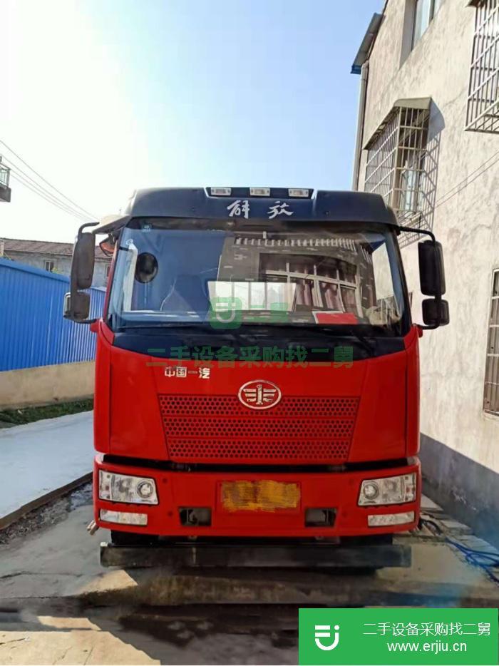湖北出售二手一汽解放245馬力國五平板車