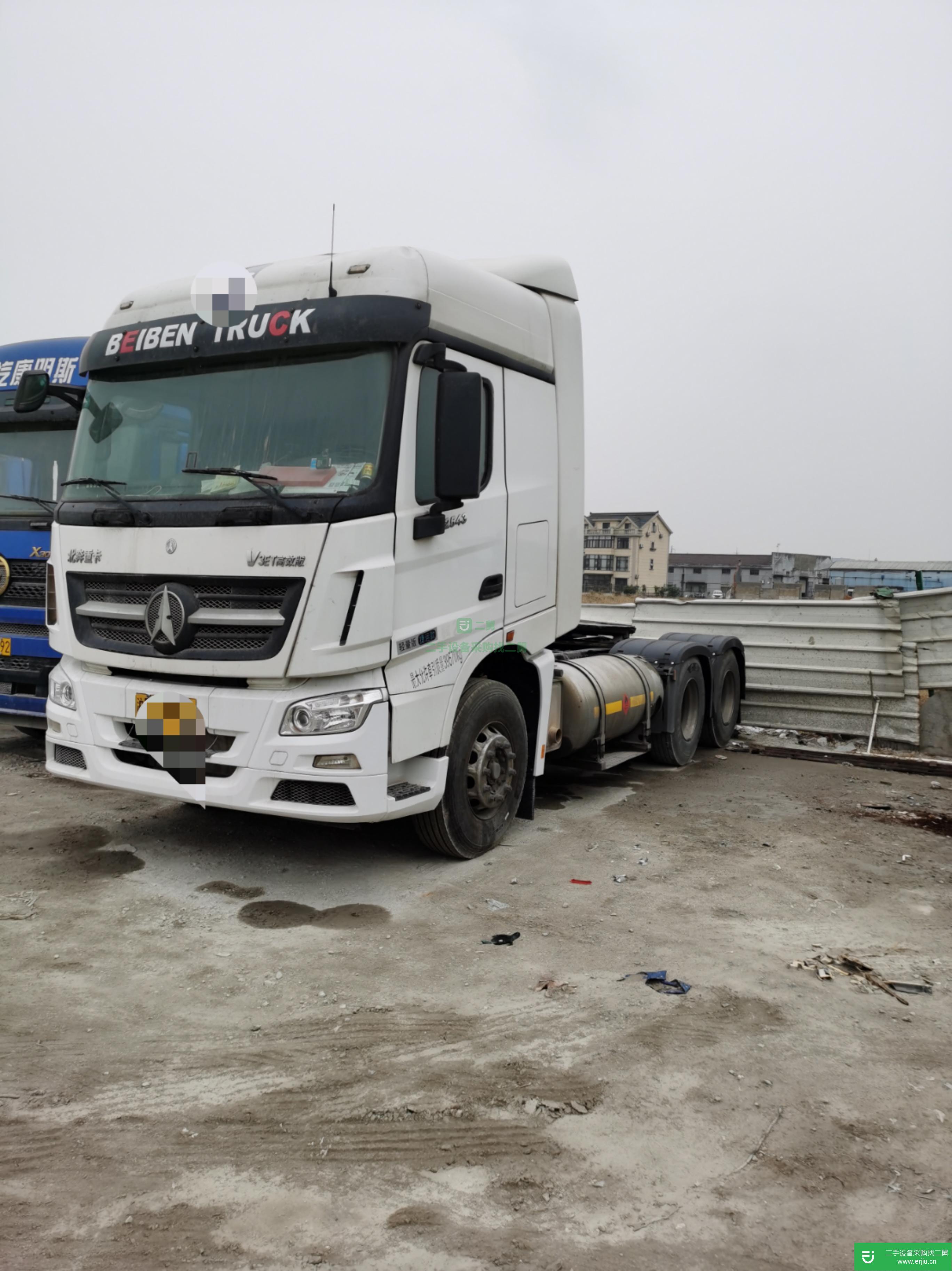 上海出售二手北奔重卡430馬力國五牽引車