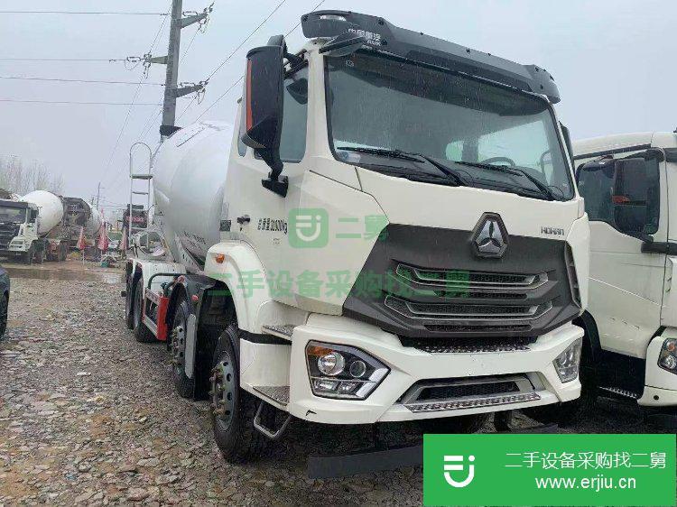 山東出售二手重汽豪瀚340馬力國五攪拌車