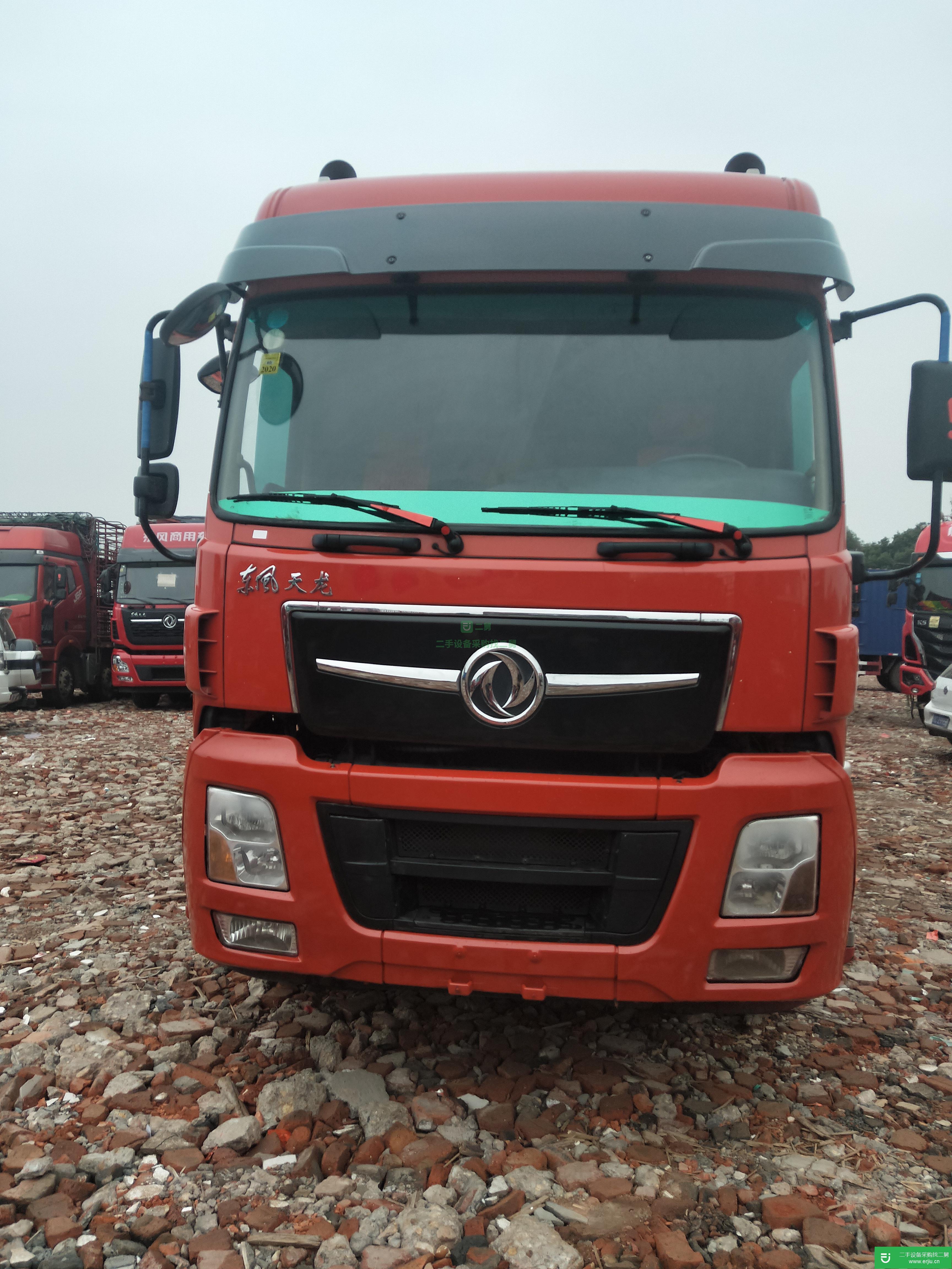 江西出售二手東風(fēng)天龍270馬力國(guó)五箱式貨車(chē)