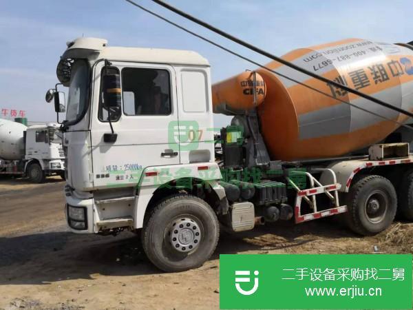 山東出售二手豪沃22方混凝土攪拌車