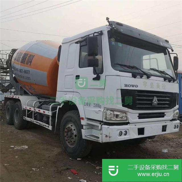山東出售二手混凝土豪沃12方攪拌車(chē)
