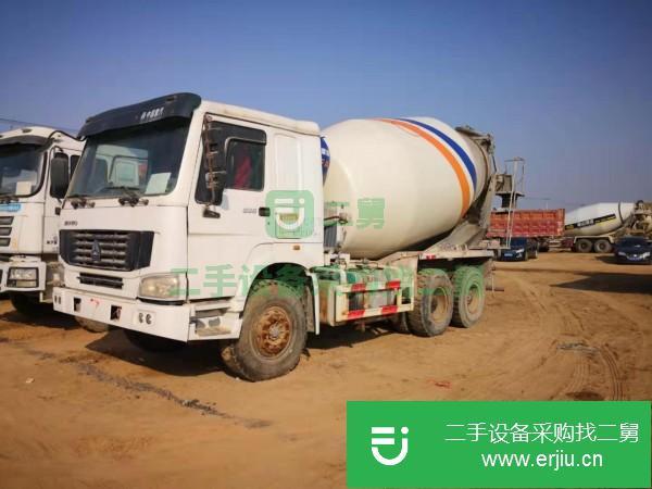 山東出售二手豪沃22方混凝土攪拌車