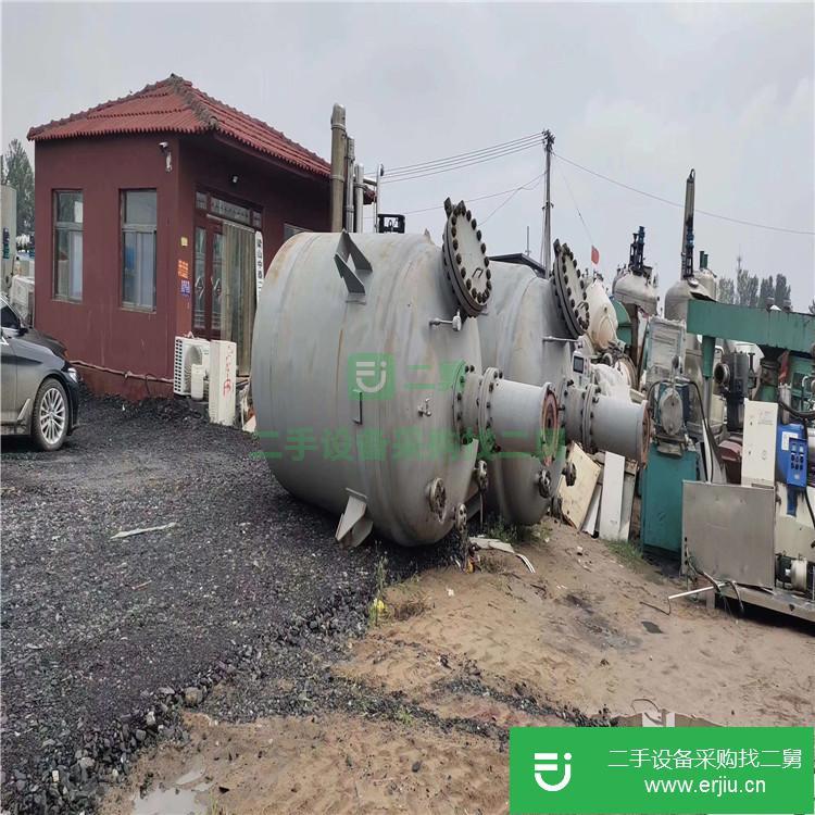 山東出售二手5噸碳鋼反應釜