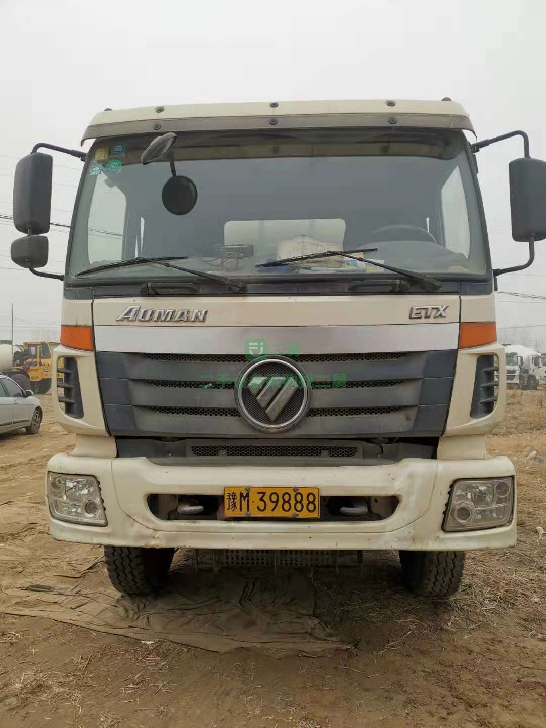 出售一臺(tái)13年國(guó)三歐曼攪拌車(chē)，濰柴發(fā)動(dòng)機(jī)，340馬力大十四拉十六方