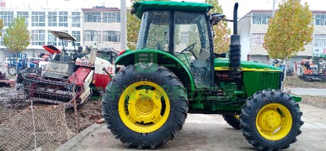 轉讓15年的二手九成新的迪爾904拖拉機