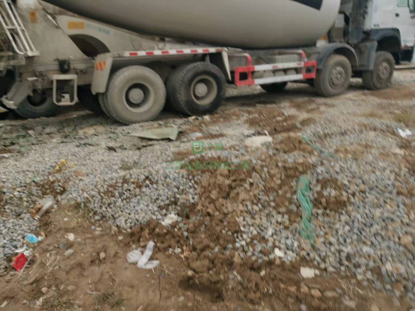 出售一臺16年國五，豪沃唐鴻攪拌車，重汽發動機
