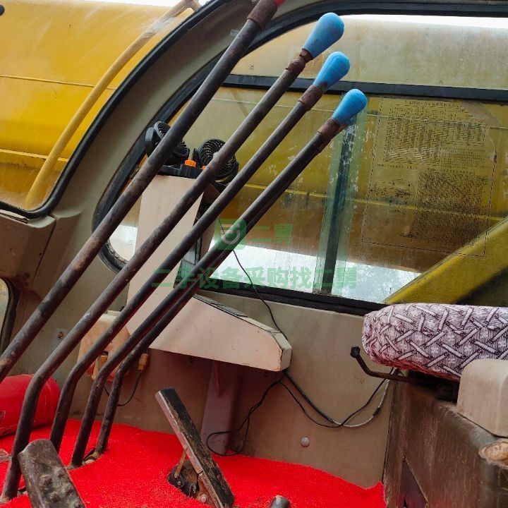 河南出售徐工25K—1四節臂10年3月出廠吊車因多年沒審當裸車賣