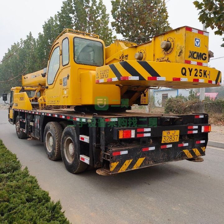 河南出售二手的八成新徐工25K—1吊車