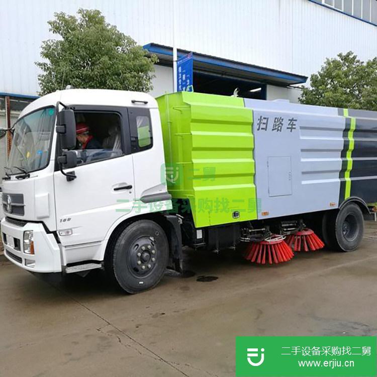 山東出售二手大型掃路車5立方