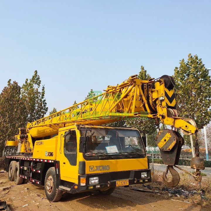 河南出售二手的八成新徐工25K—1吊車