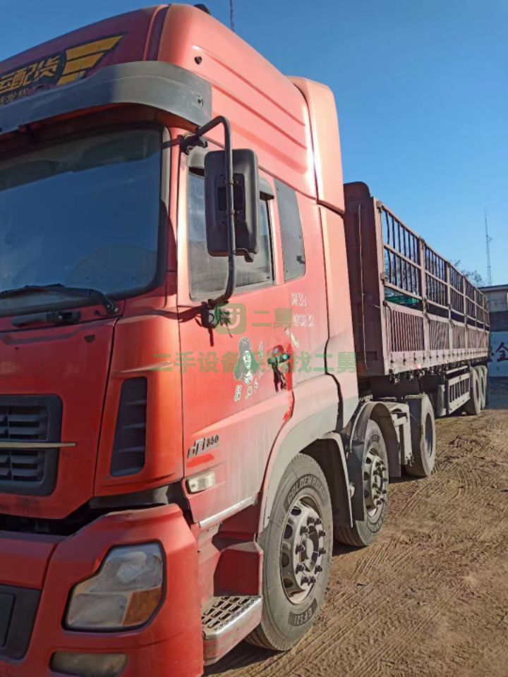 出售國三13年12月審車強險天龍290馬力9.6米前四后八貨車