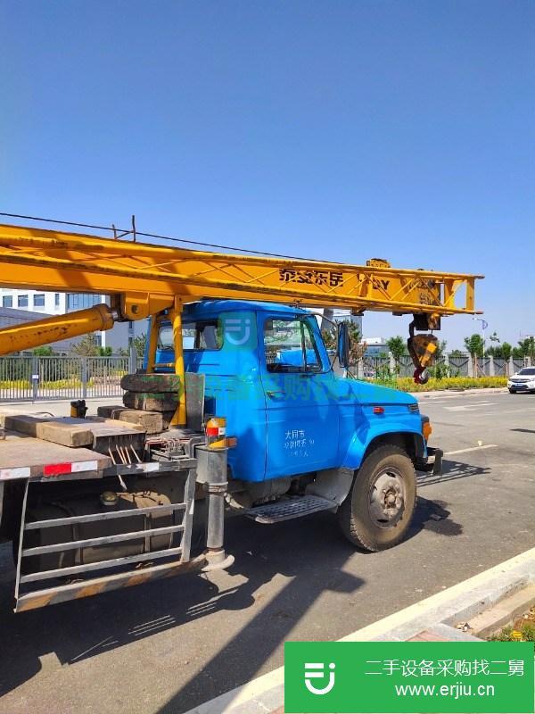 山西出售二手東岳八噸吊車車況非常好無事故
