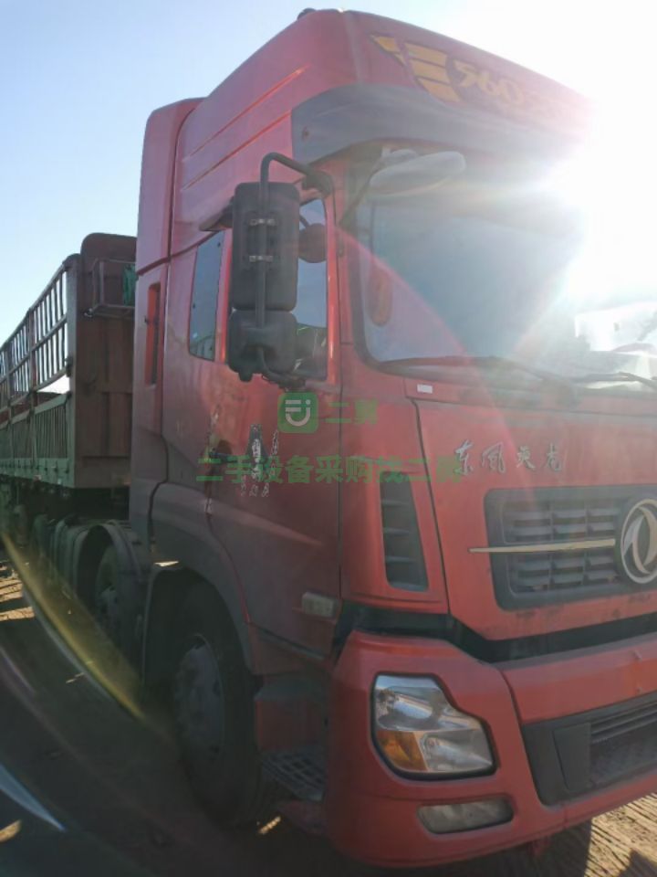 出售國三13年12月審車強險天龍290馬力9.6米前四后八貨車