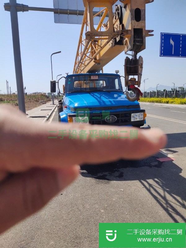 山西出售二手東岳八噸吊車車況非常好無事故