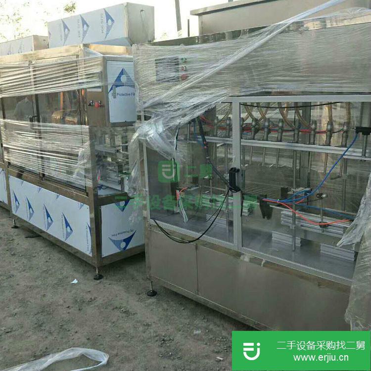 山東出售二手全自動(dòng)直線灌裝機(jī)
