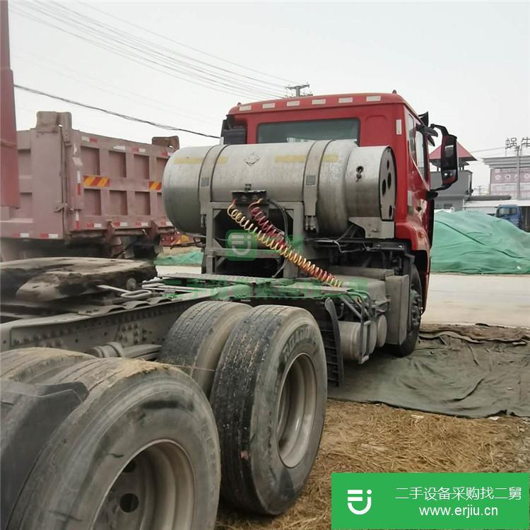 山東出售二手雙驅(qū)牽引車