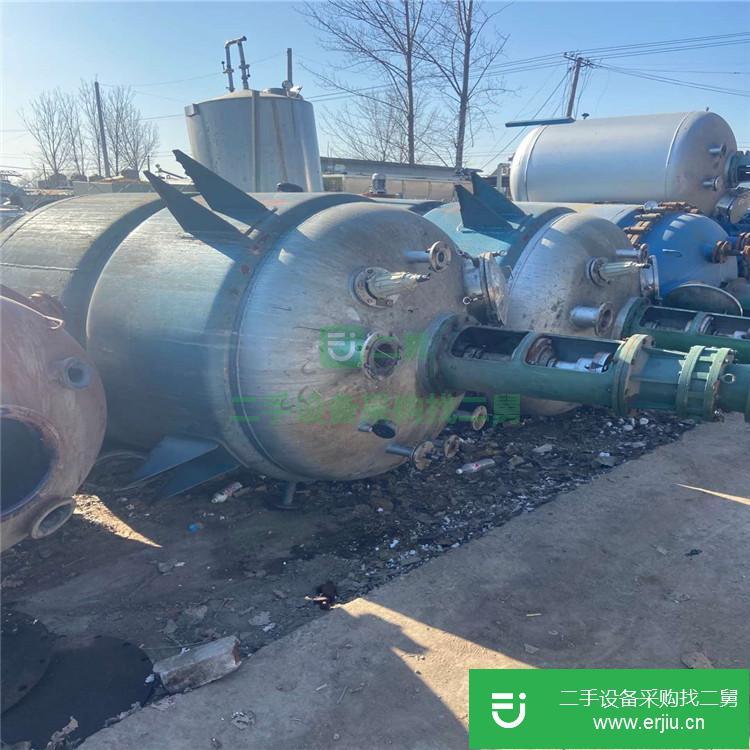 山東出售二手3000L電加熱不銹鋼反應釜