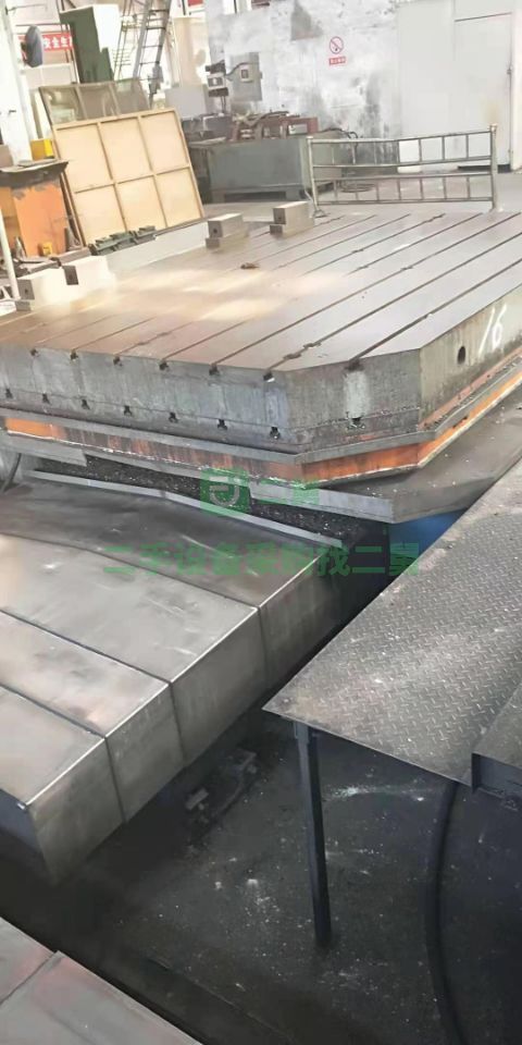 在位售齊齊哈爾第二機床廠TK6916鏜床