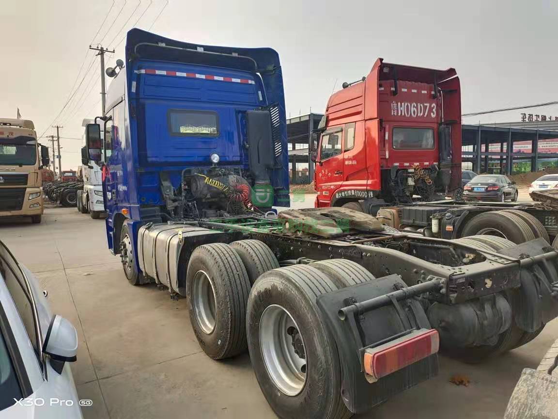 出售一臺19年1月出廠歐曼GTL牽引車，濰柴430馬力發動機