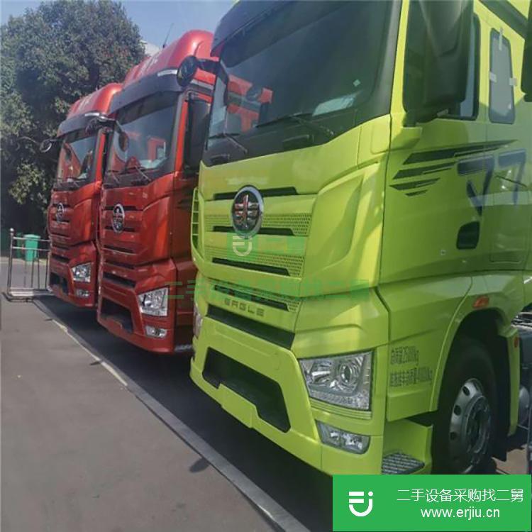 山東出售二手豪沃牽引車