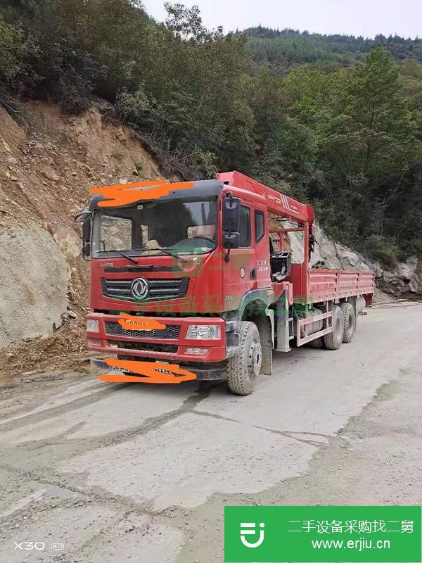 四川出售二手東風后八輪12噸隨車吊