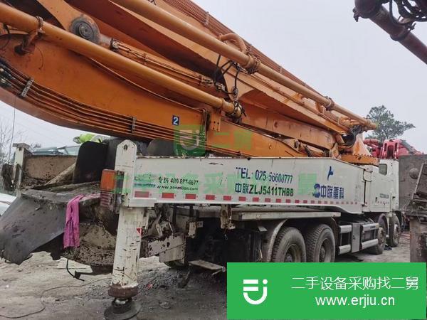 湖南出售二手14年國四中聯奔馳52米泵車