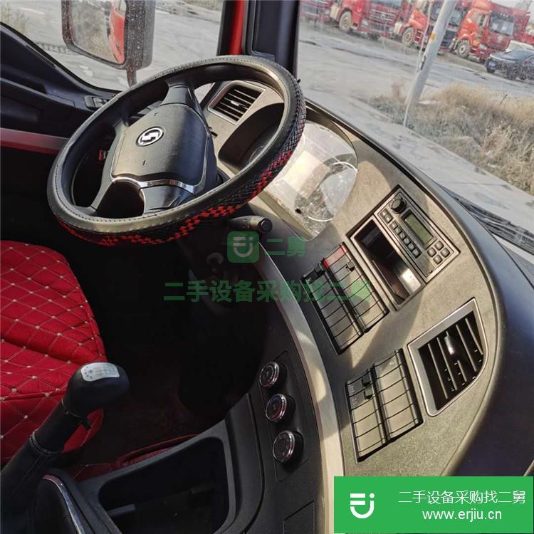 山東出售二手德龍牽引車