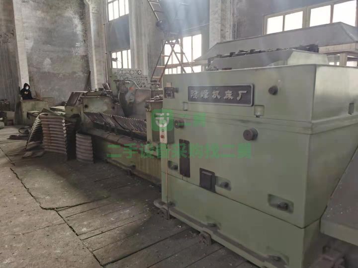 出售二手八成新的險峰機床廠M84100B軋輥磨床