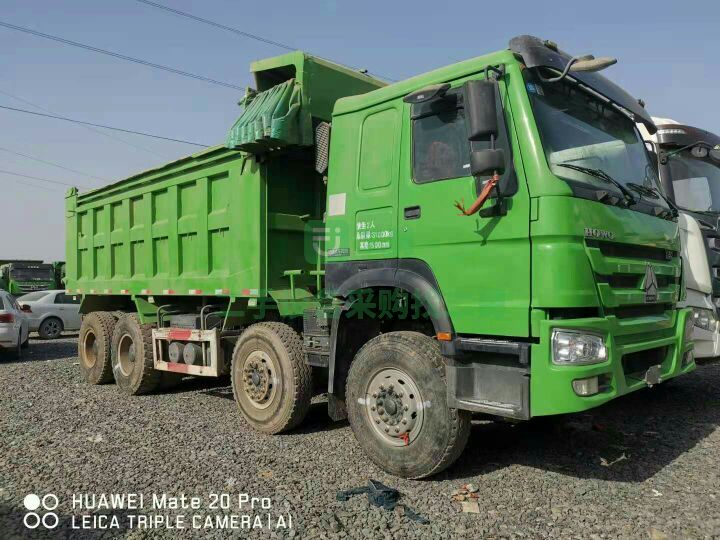 出售一臺19年5月豪沃自卸車，國五，法規版340馬力。