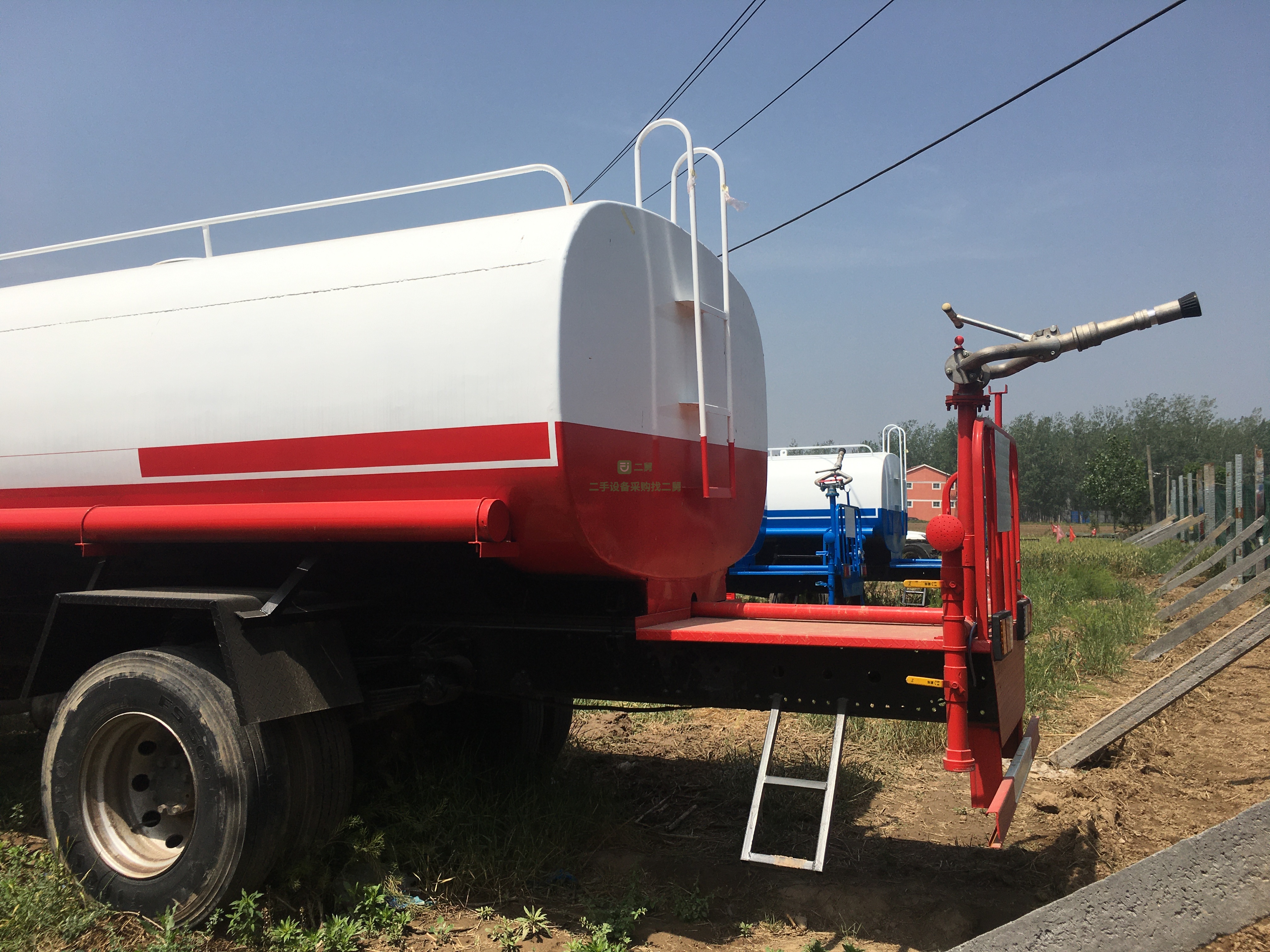 低價出售二手15方東風灑水車 包運輸