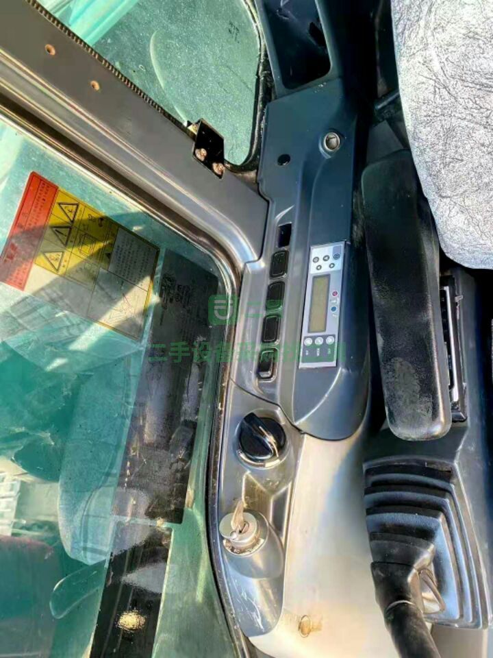 出售神鋼200超8挖掘機(jī)車況精品  怠速隨便玩
