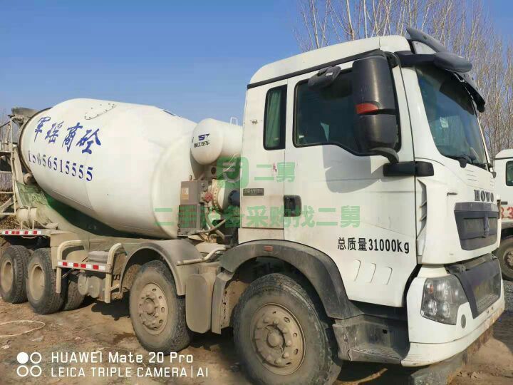 出售20年豪沃國(guó)五輕量化攪拌車 德國(guó)曼發(fā)動(dòng)機(jī)  340馬力