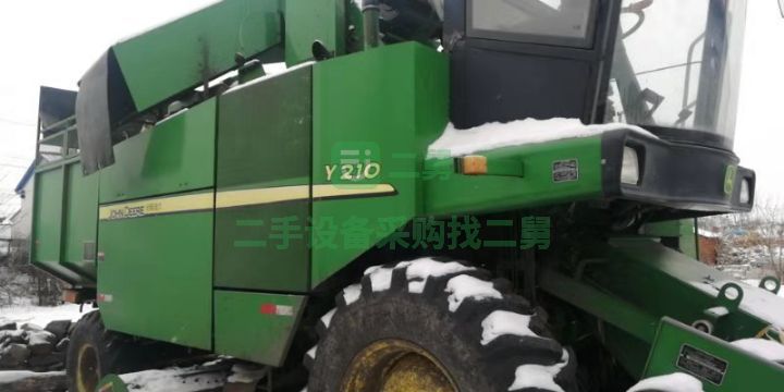 新疆出售二手的八成新的約翰迪爾C1076－C230－y210收割機(jī)