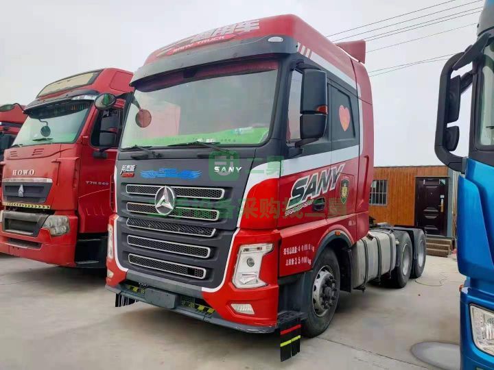 出售二手19年的三一重工牽引車