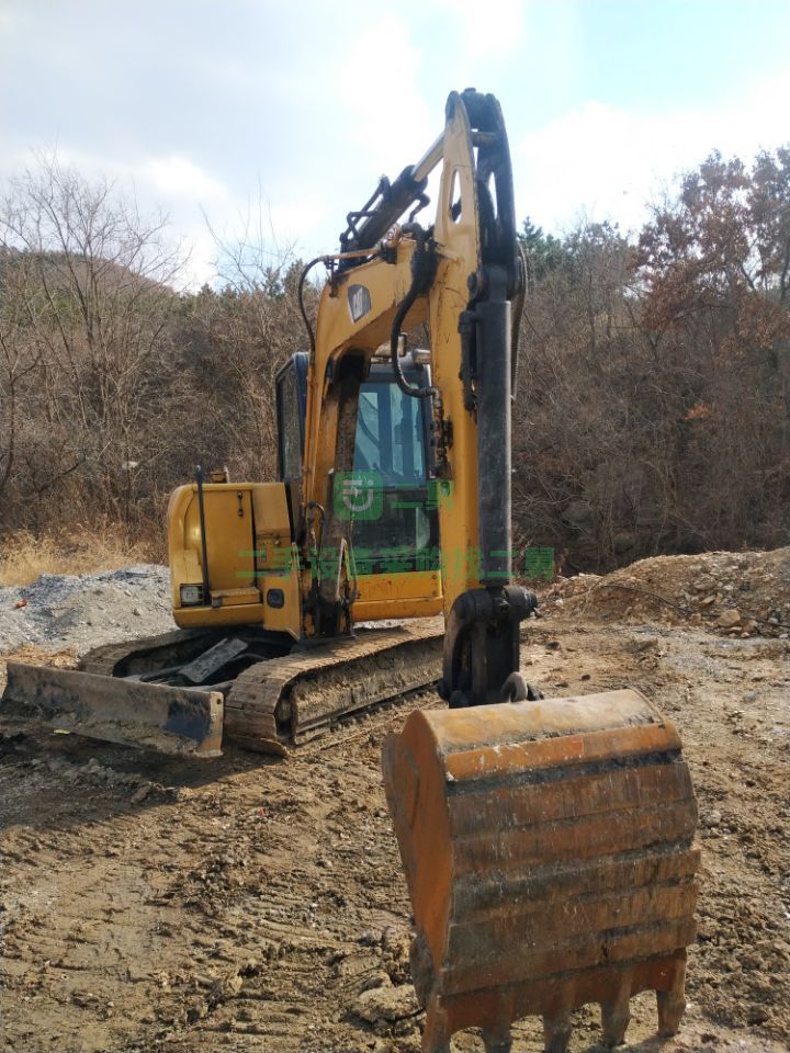 山東出售二手八成新的卡特挖掘機306手續齊全