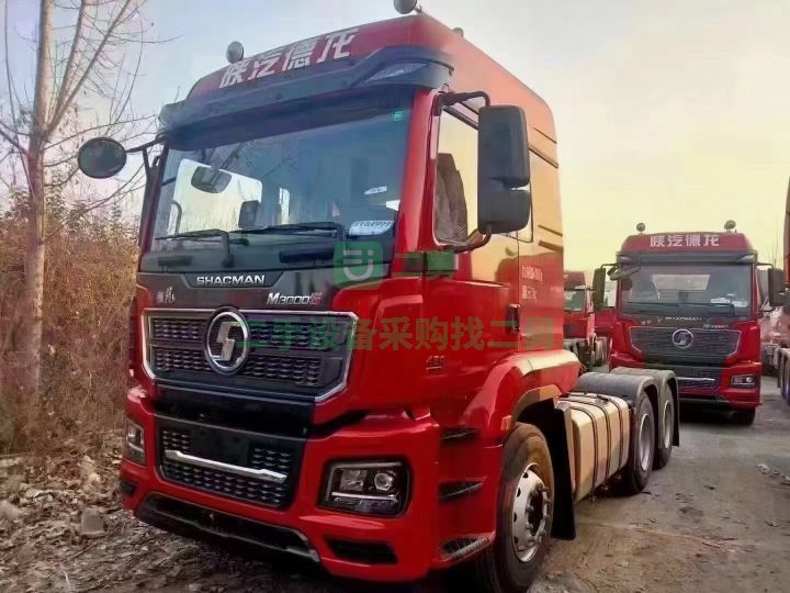 出售德龍新M3000S，430馬力牽引車