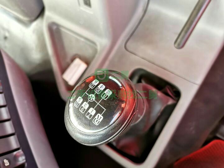 出售一臺天龍啟航480馬力牽引車雷諾13升發動機