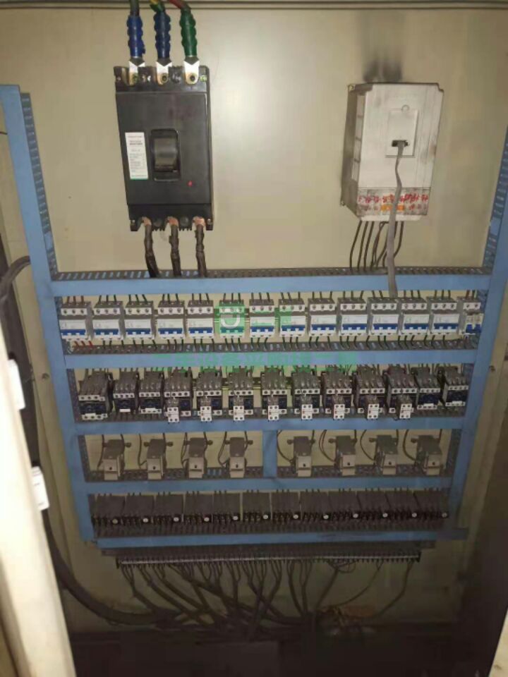 出售一臺精品多功能通過式拋丸機